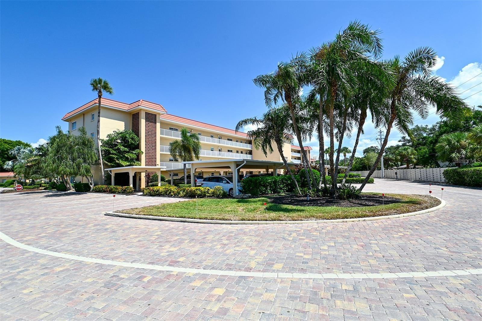 Photo of 1215 S PORTOFINO DRIVE #202 SARASOTA FL 34242