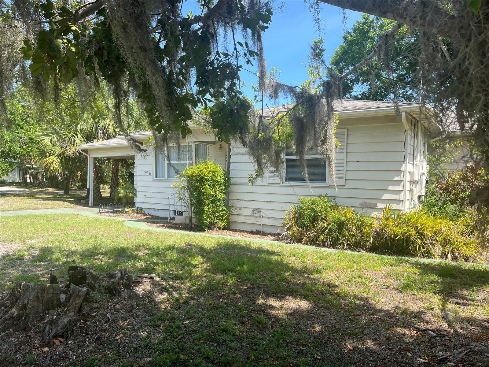 Photo of 2415 PELICAN DRIVE SARASOTA FL 34237