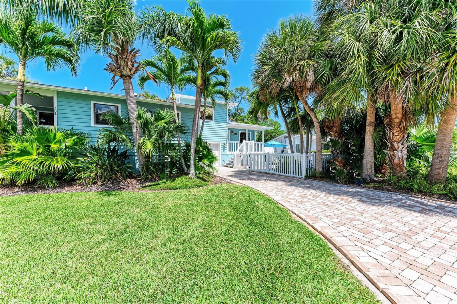 Photo of 304 74TH STREET #B HOLMES BEACH FL 34217