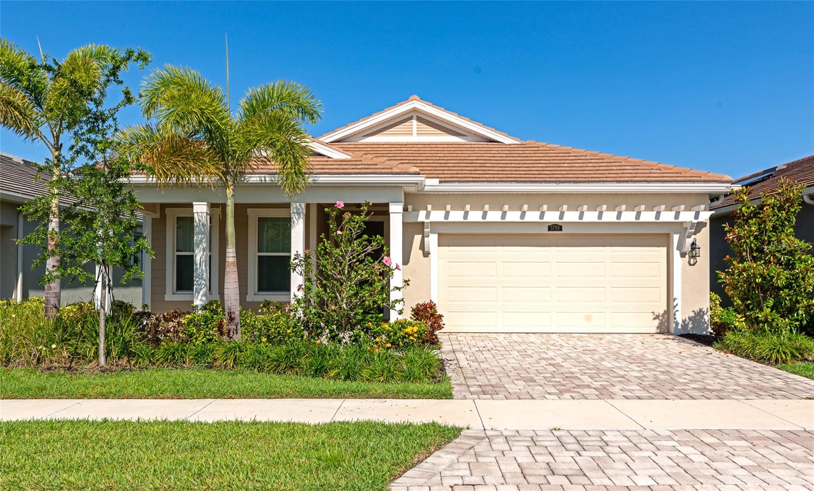 Photo of 5798 LONG SHORE LOOP SARASOTA FL 34238