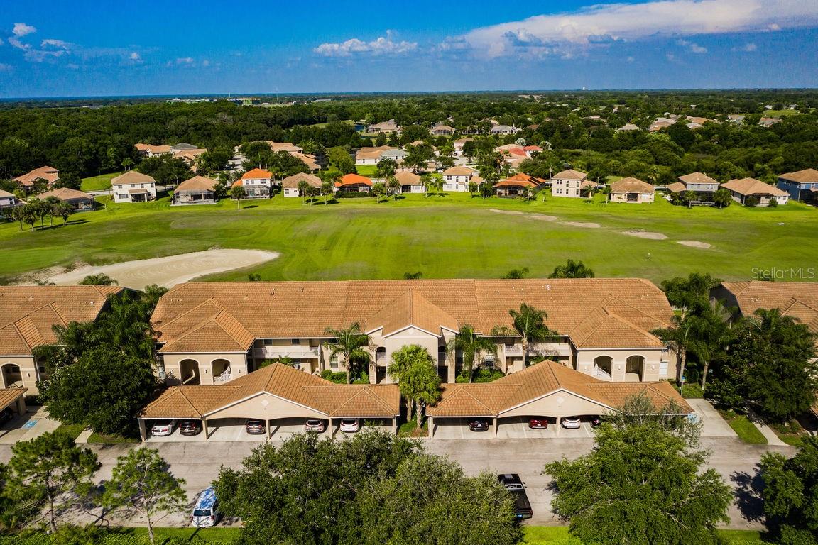 Photo of 811 FAIRWAYCOVE LANE #107 BRADENTON FL 34212