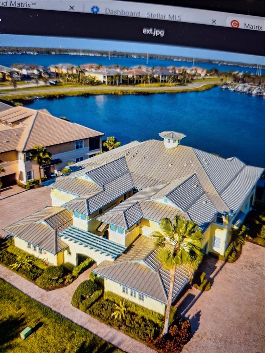 Photo of 1121 RIVERSCAPE STREET BRADENTON FL 34208