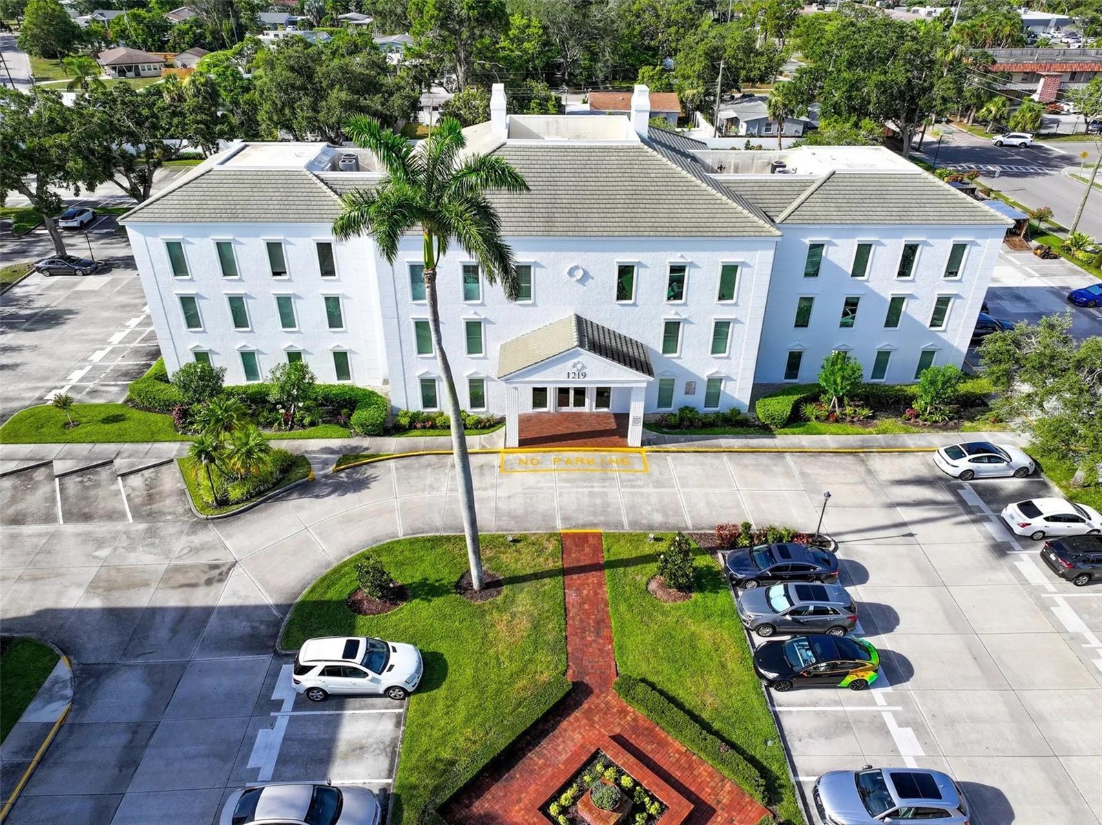Photo of 1219 S EAST AVENUE #3-304 SARASOTA FL 34239