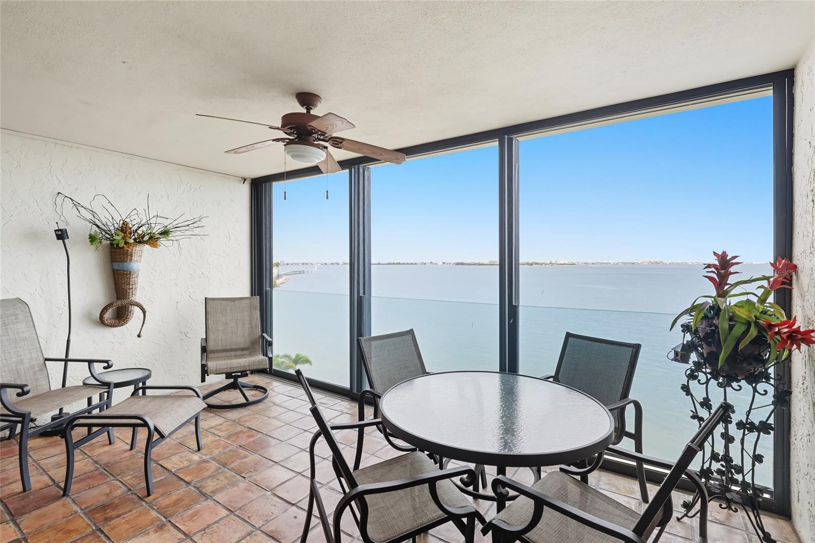 Photo of 97 SUNSET DRIVE #501 SARASOTA FL 34236