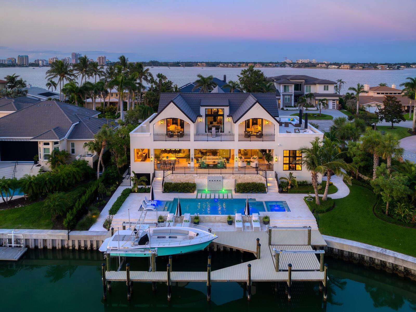 Photo of 440 MEADOW LARK DRIVE SARASOTA FL 34236