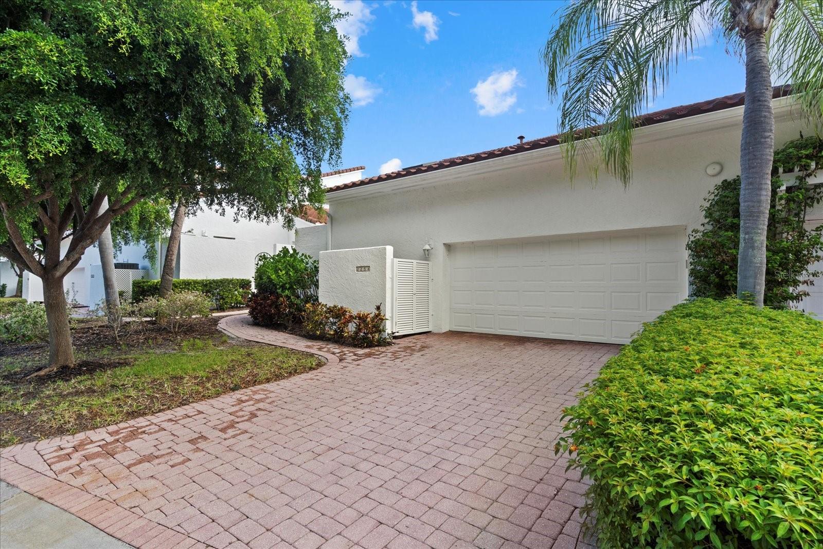Photo of 2254 HARBOUR COURT DRIVE LONGBOAT KEY FL 34228