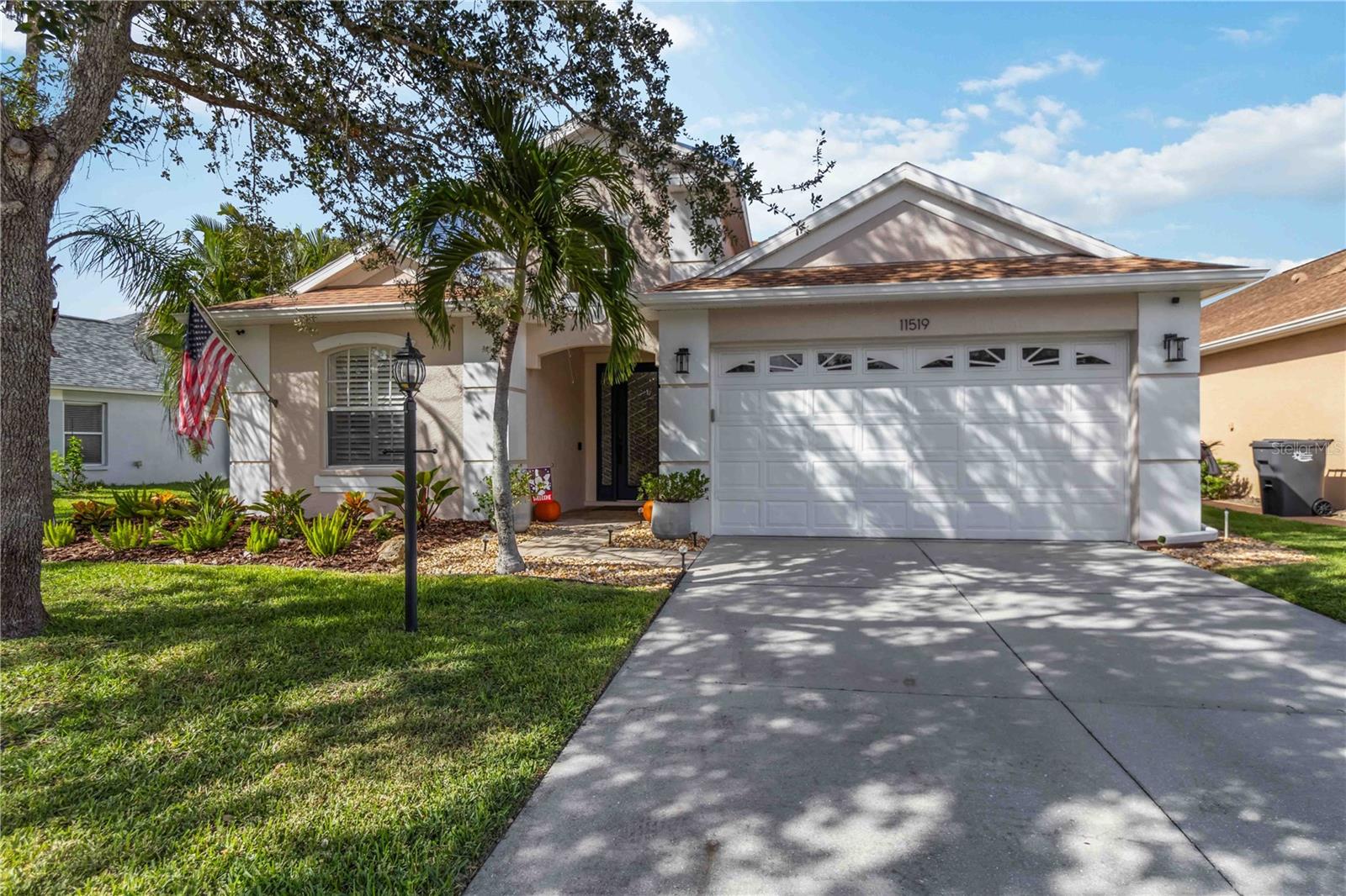 Photo of 11519 SWEETFLAG DRIVE LAKEWOOD RANCH FL 34202