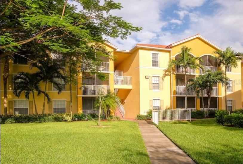 Photo of 4105 RESIDENCE DRIVE #717 FORT MYERS FL 33901