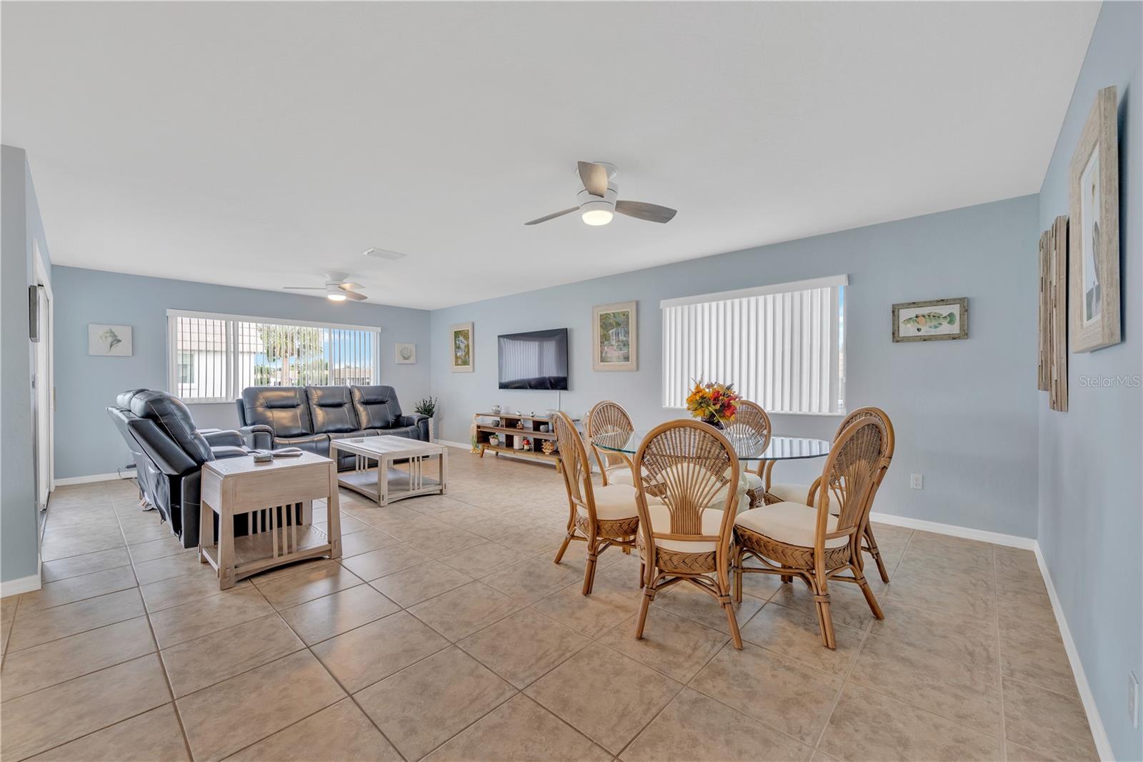 Photo of 2401 RIVERBLUFF PARKWAY #V240 SARASOTA FL 34231