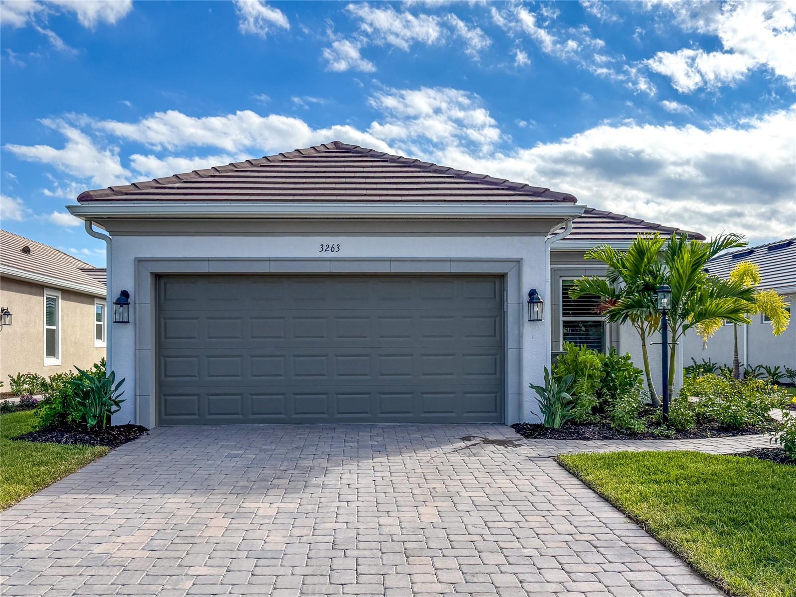Photo of 3263 ALBA CIRCLE BRADENTON FL 34211