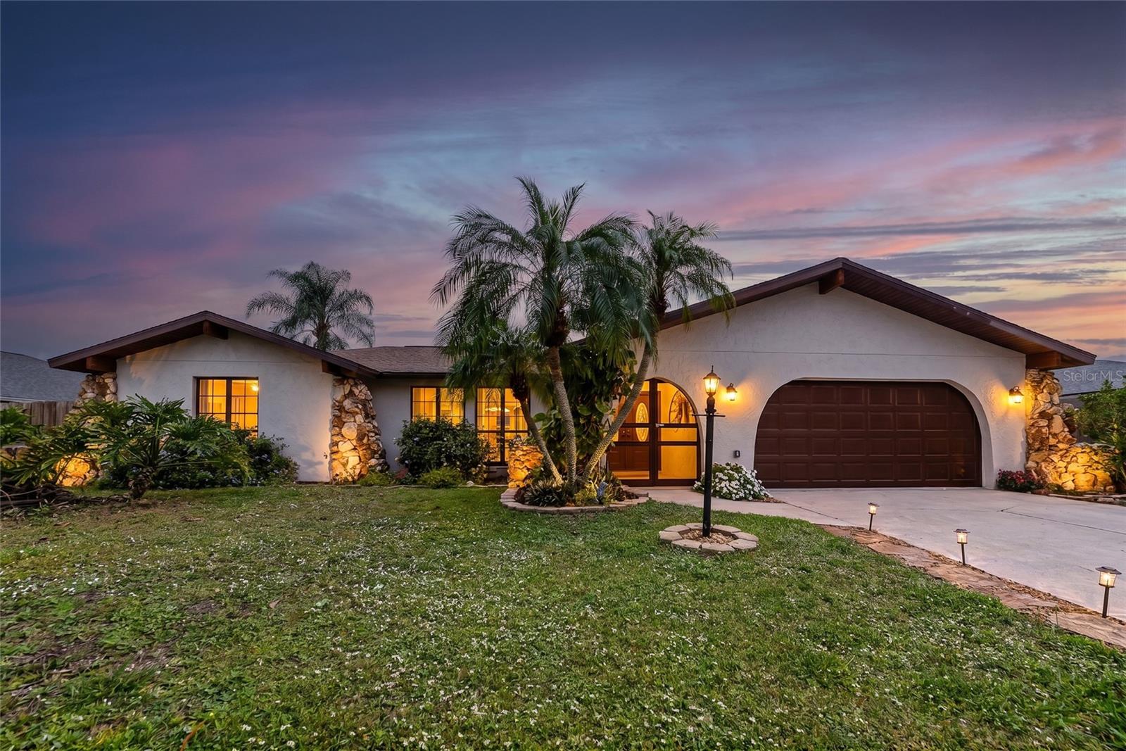 Photo of 4656 ALEXANDER POPE LANE SARASOTA FL 34241
