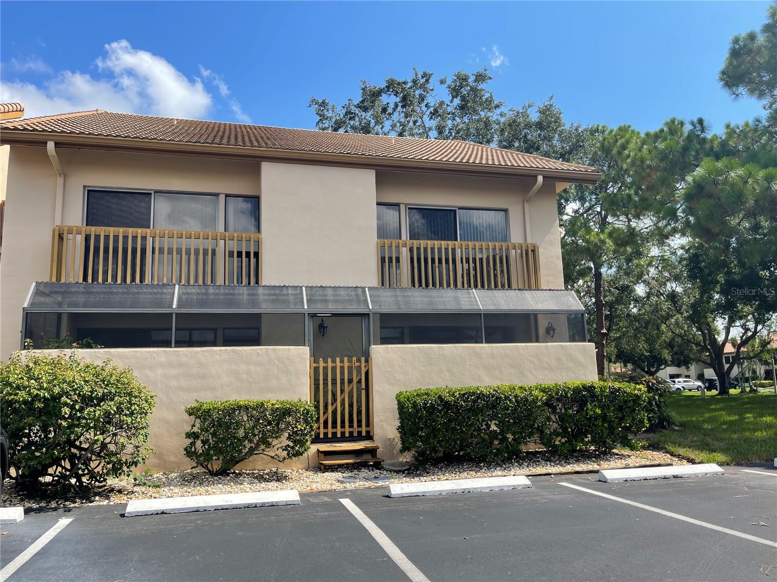 Photo of 3097 WILLOW GREEN #32 SARASOTA FL 34235