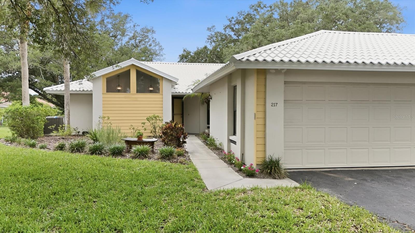 Photo of 217 SOUTHAMPTON DRIVE #286 VENICE FL 34293