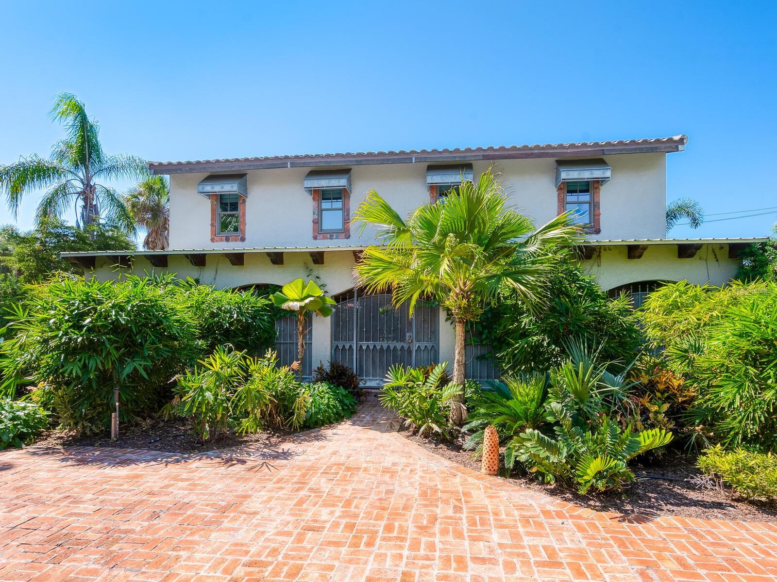 Photo of 41 S ADAMS DRIVE SARASOTA FL 34236