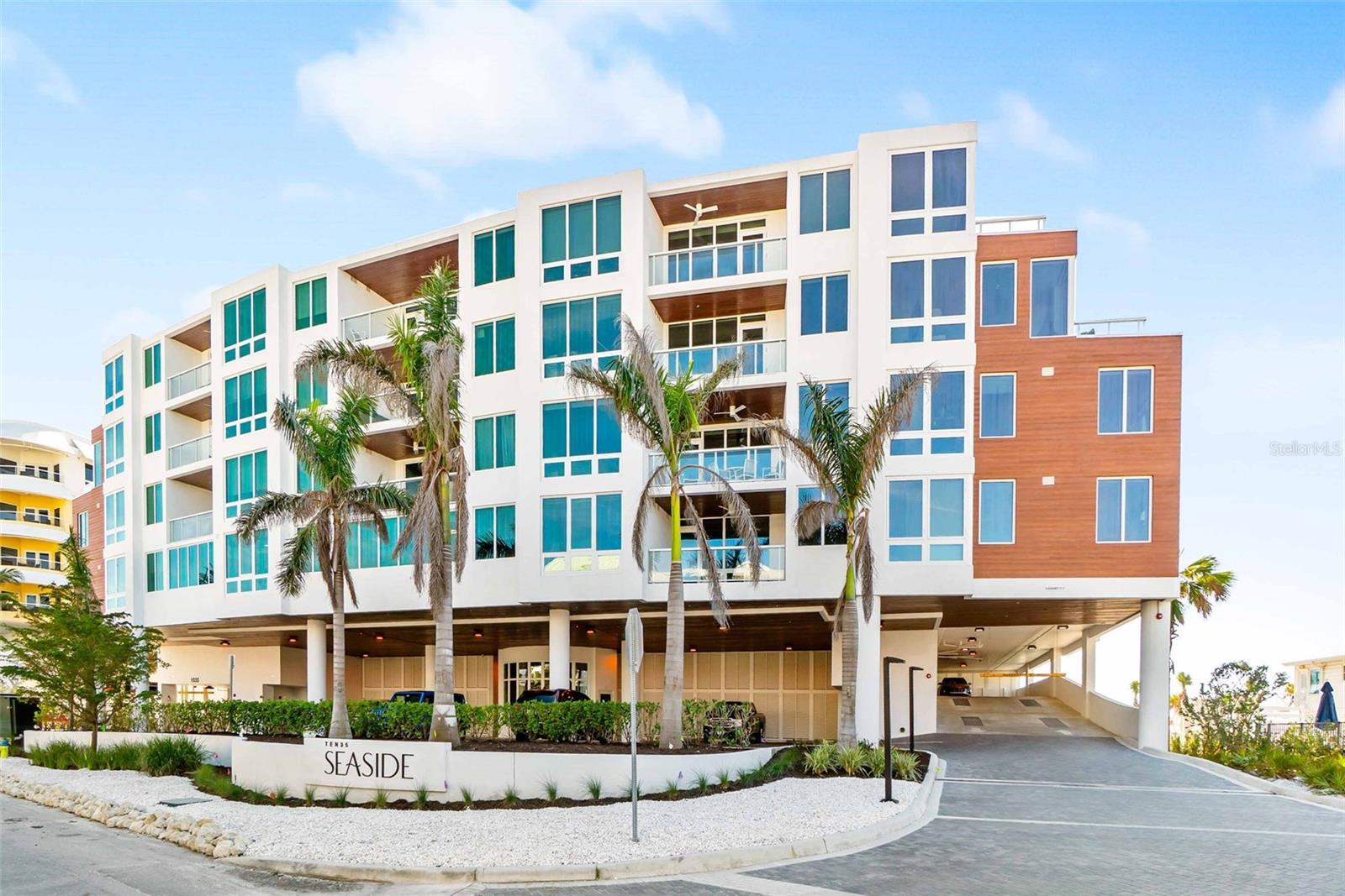 Photo of 1035 SEASIDE DRIVE #603 SARASOTA FL 34242