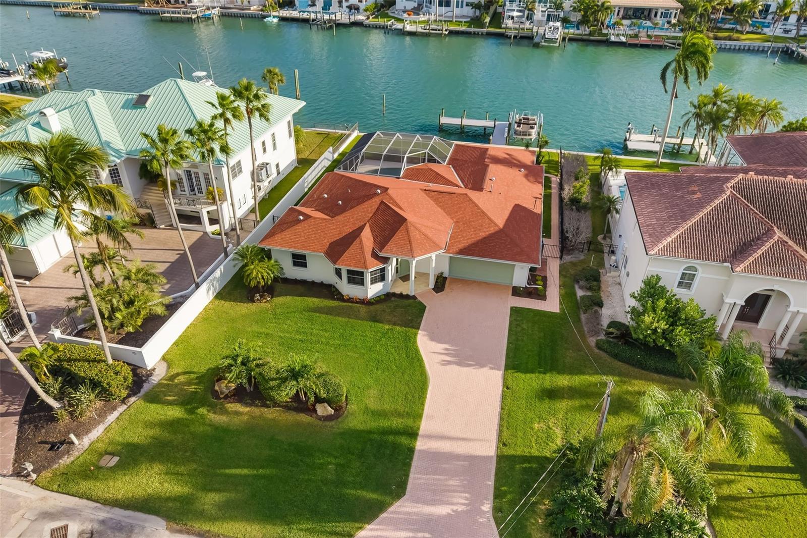 Photo of 480 CLEVELAND DRIVE SARASOTA FL 34236