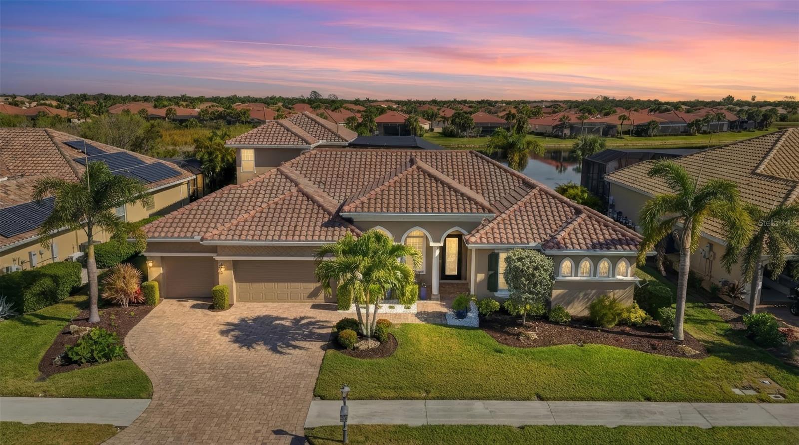 Photo of 254 PESARO DRIVE NORTH VENICE FL 34275
