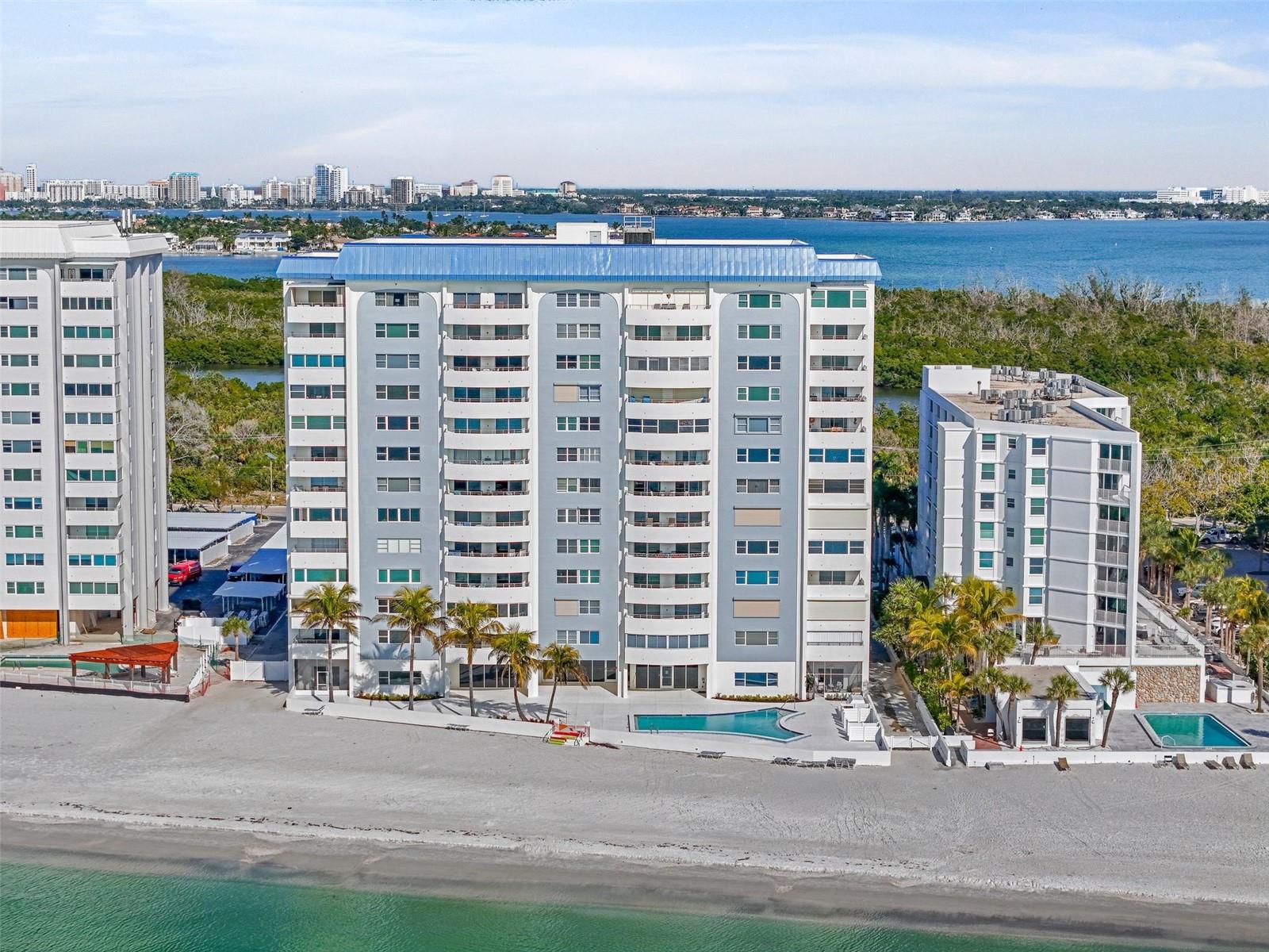 Photo of 1750 BENJAMIN FRANKLIN DRIVE #8D SARASOTA FL 34236