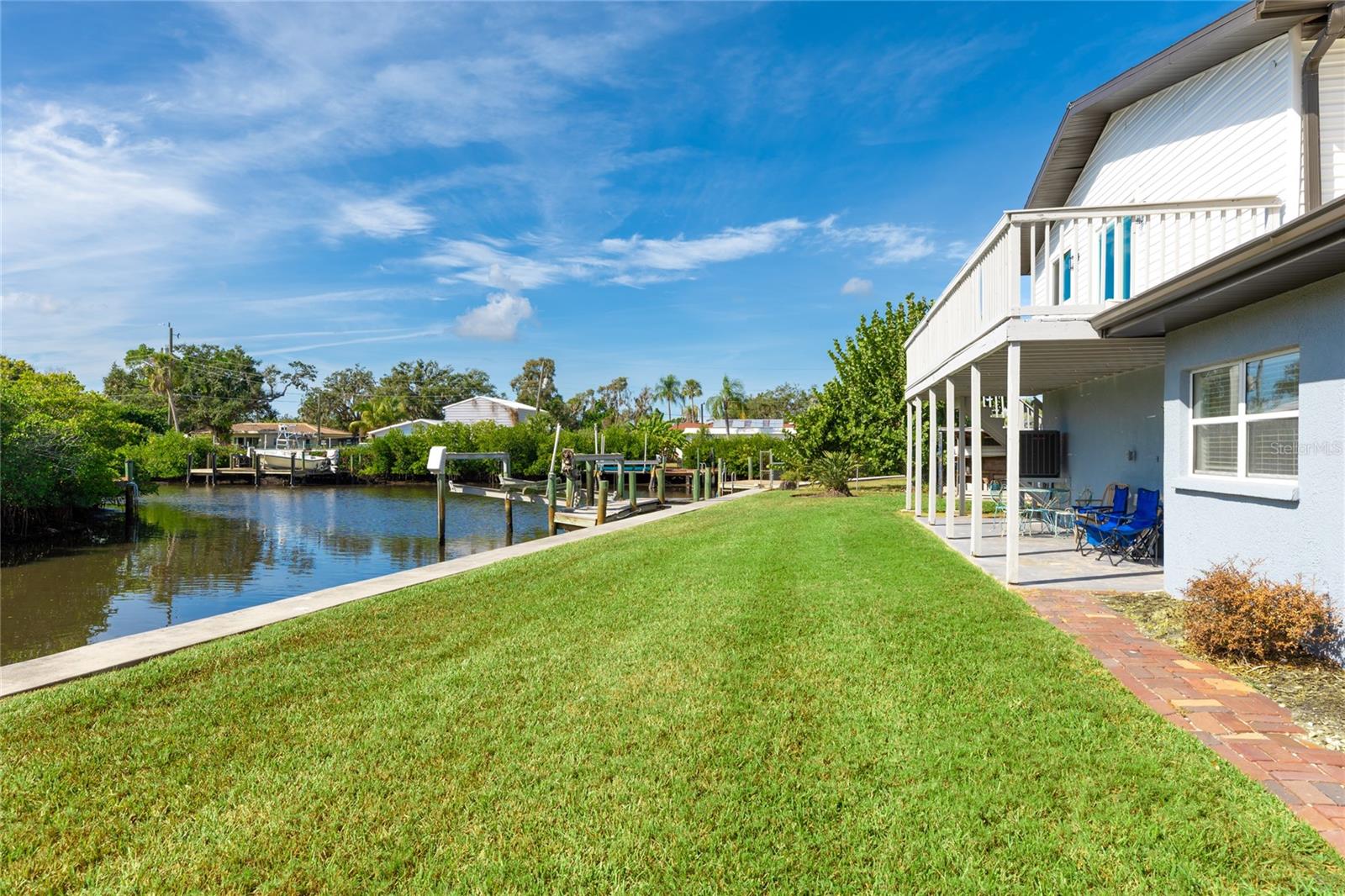 Photo of 333 SALLY LEE DRIVE ELLENTON FL 34222