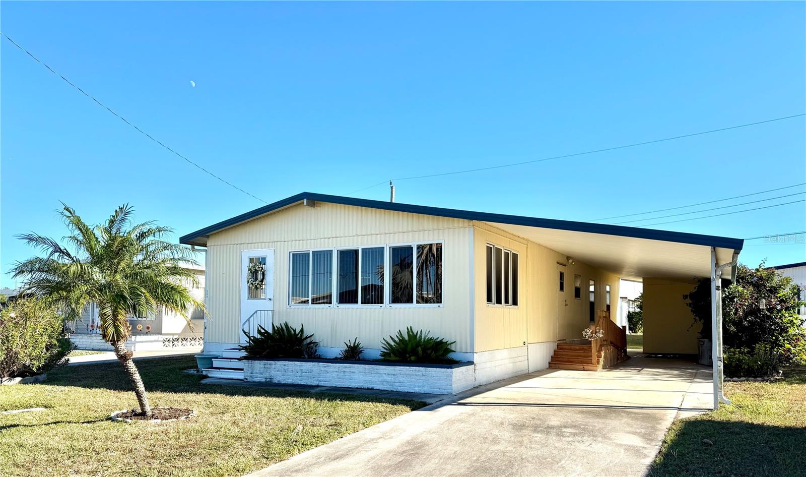 Photo of 340 PEACE MANOR PALMETTO FL 34221