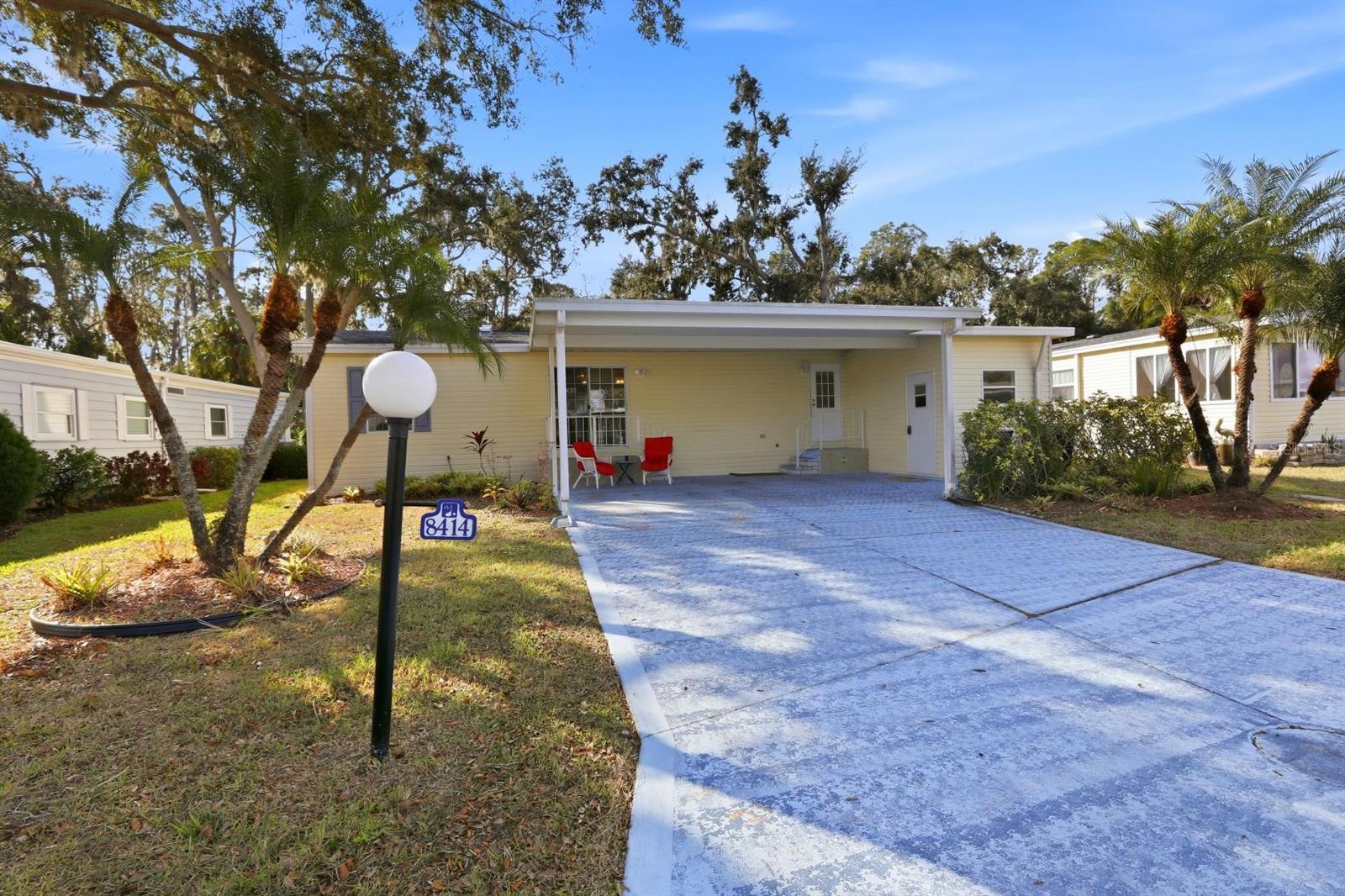 Photo of 8414 CASTLE GARDEN ROAD PALMETTO FL 34221