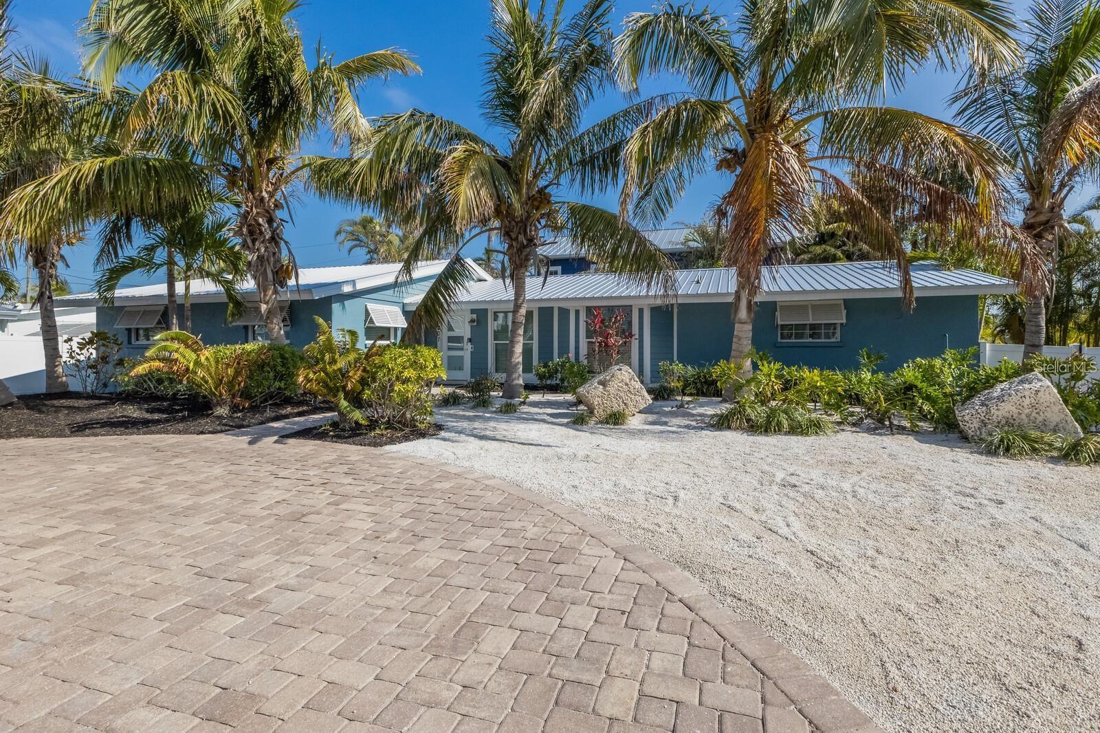 Photo of 6201 HOLMES BOULEVARD HOLMES BEACH FL 34217