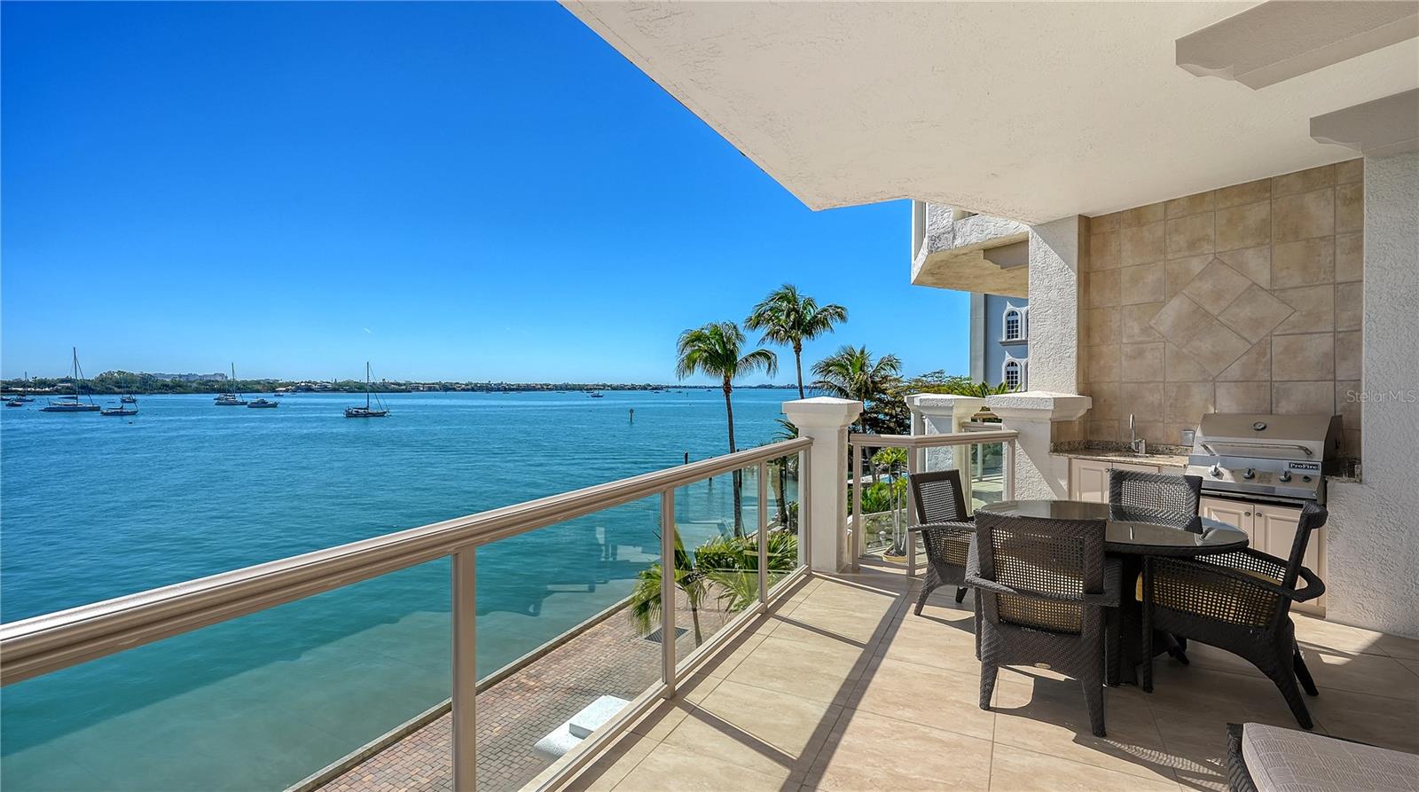 Photo of 464 GOLDEN GATE POINT #304 SARASOTA FL 34236