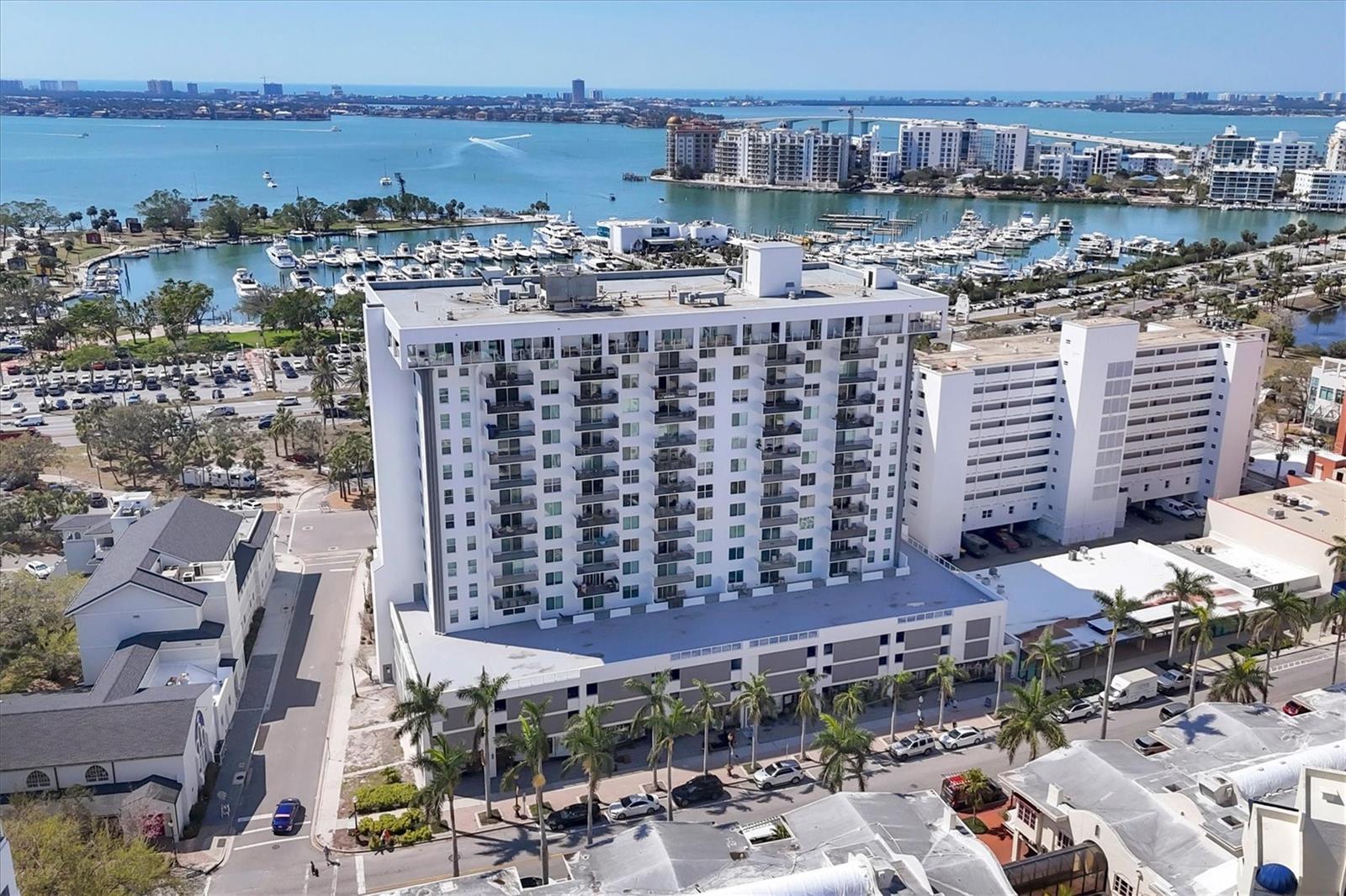 Photo of 101 S GULFSTREAM AVENUE #15E SARASOTA FL 34236