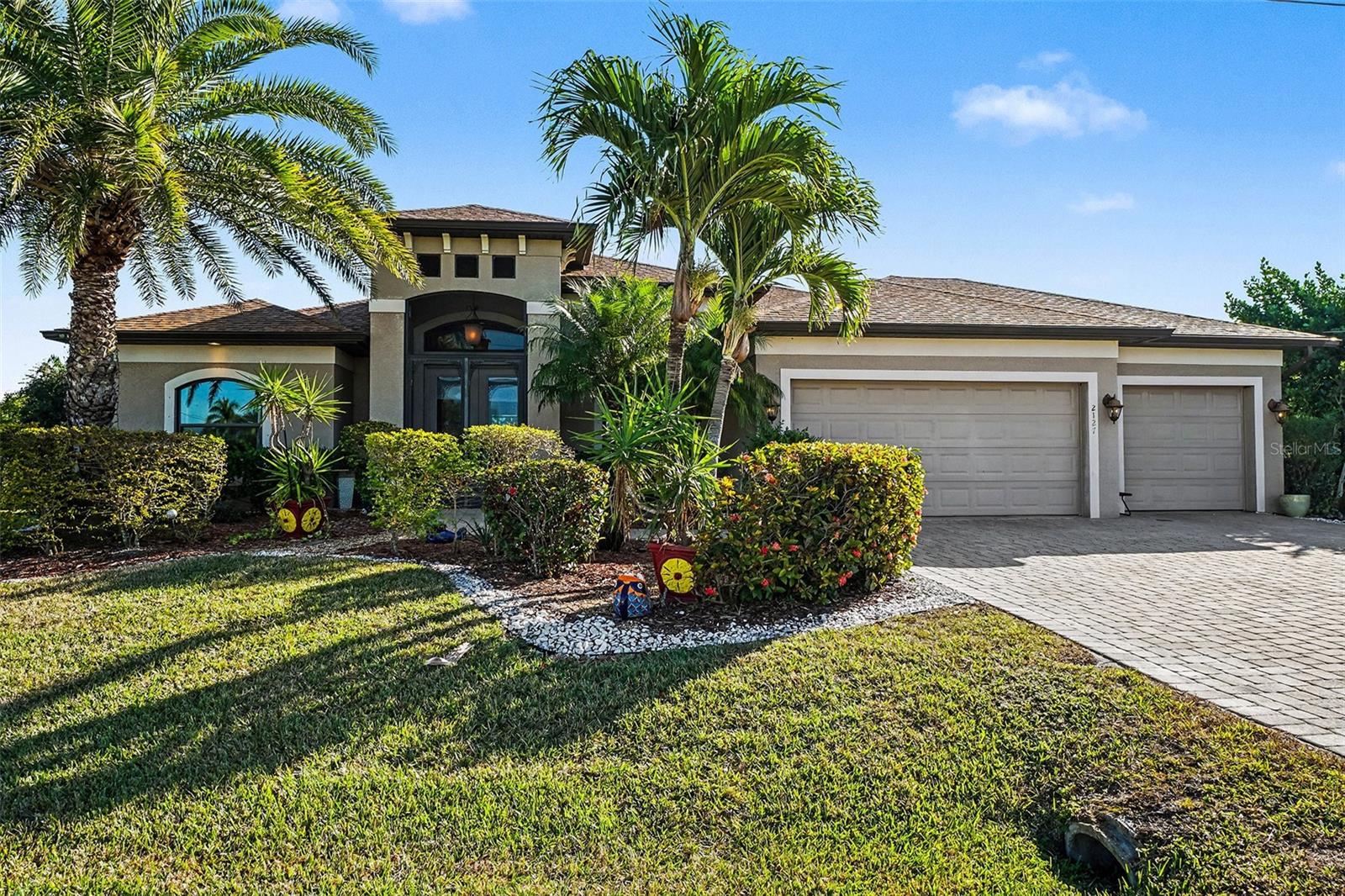 Photo of 2127 SE 17TH PLACE CAPE CORAL FL 33990
