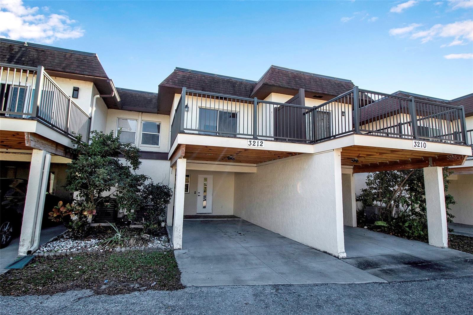 Photo of 3212 RAMBLEWOOD DRIVE #3212 SARASOTA FL 34237