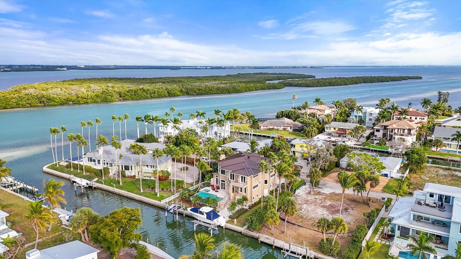 Photo of 761 NORTON STREET LONGBOAT KEY FL 34228