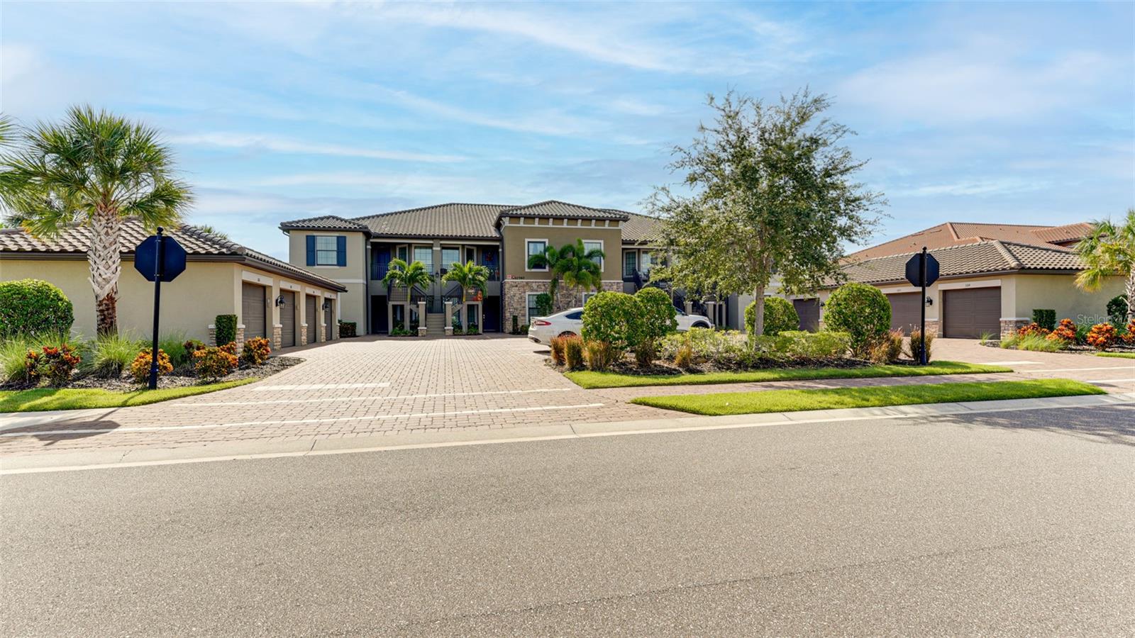 Photo of 12740 SORRENTO WAY #102 BRADENTON FL 34211