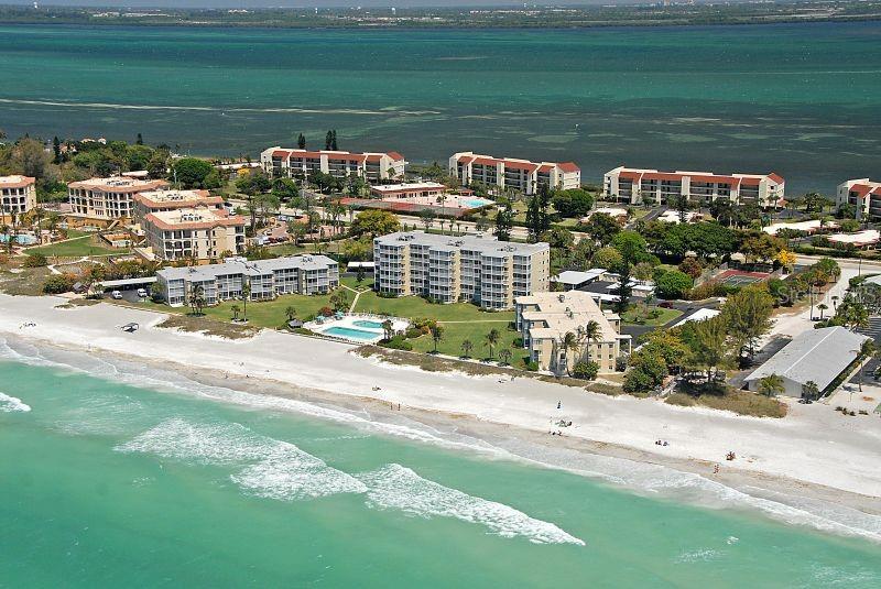 Photo of 4835 GULF OF MEXICO DRIVE #106 LONGBOAT KEY FL 34228