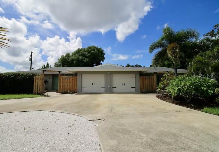 Photo of 3174 JENNINGS DRIVE SARASOTA FL 34239