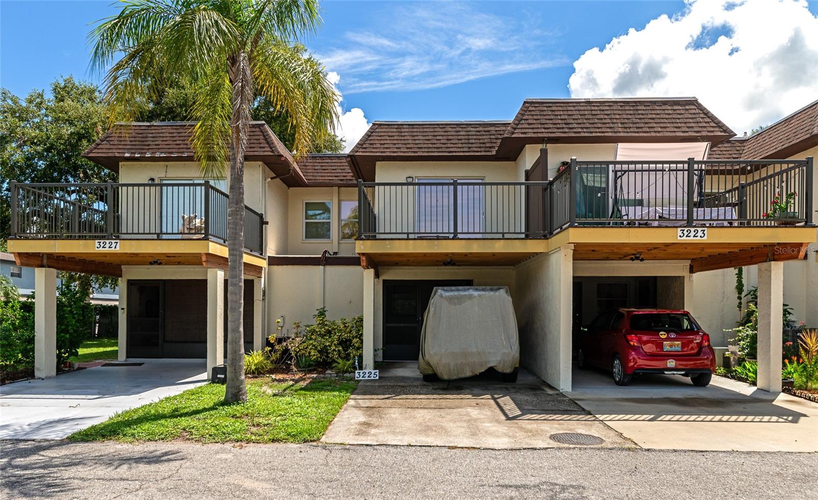 Photo of 3225 RAMBLEWOOD DRIVE SARASOTA FL 34237