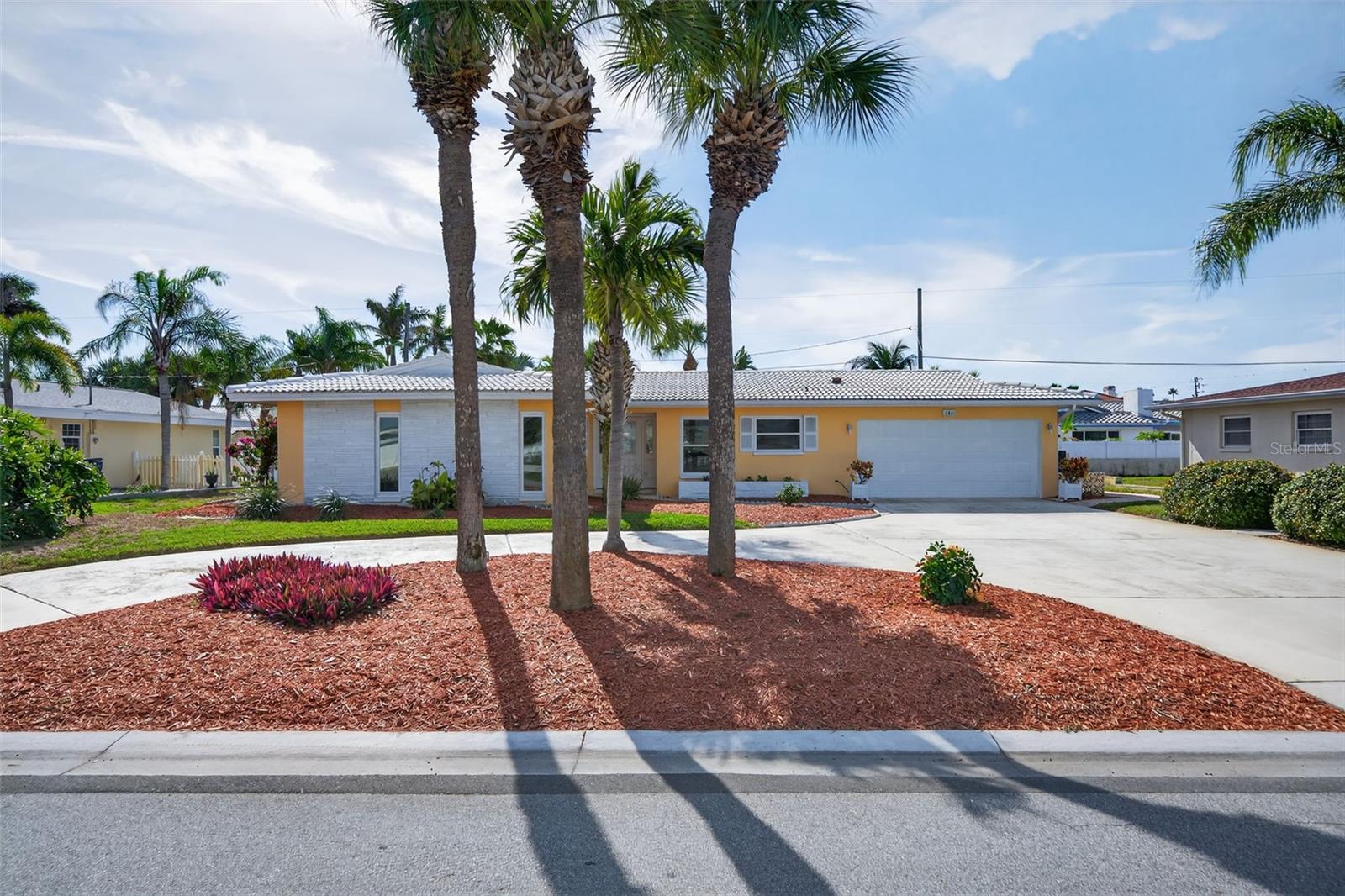 Photo of 104 22ND STREET BELLEAIR BEACH FL 33786