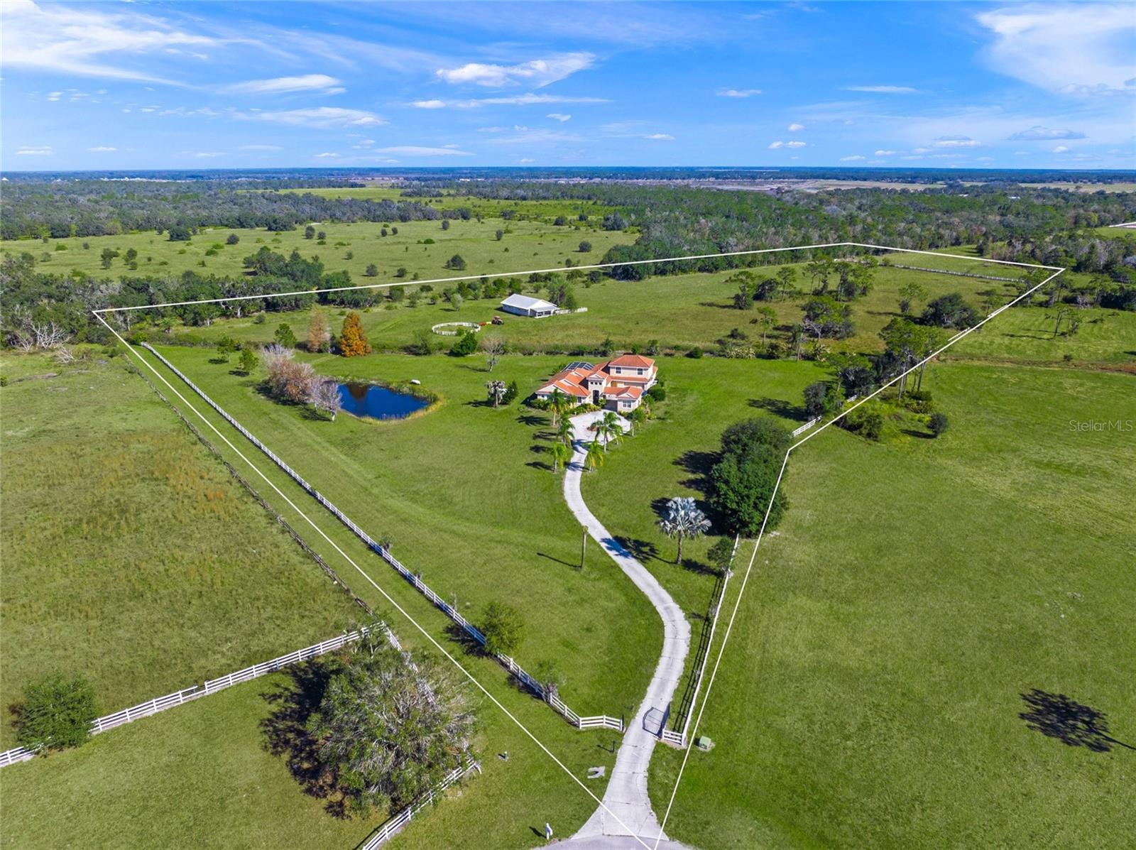 Photo of 16123 CUTTING HORSE TRAIL MYAKKA CITY FL 34251