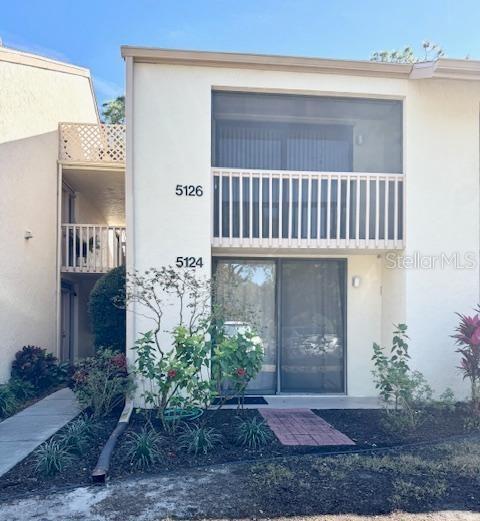 Photo of 5124 HARPERS CROFT #7 SARASOTA FL 34235