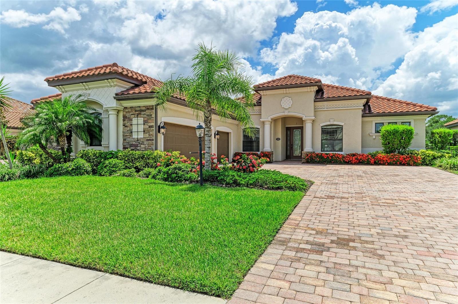 Photo of 13819 SWIFTWATER WAY BRADENTON FL 34211