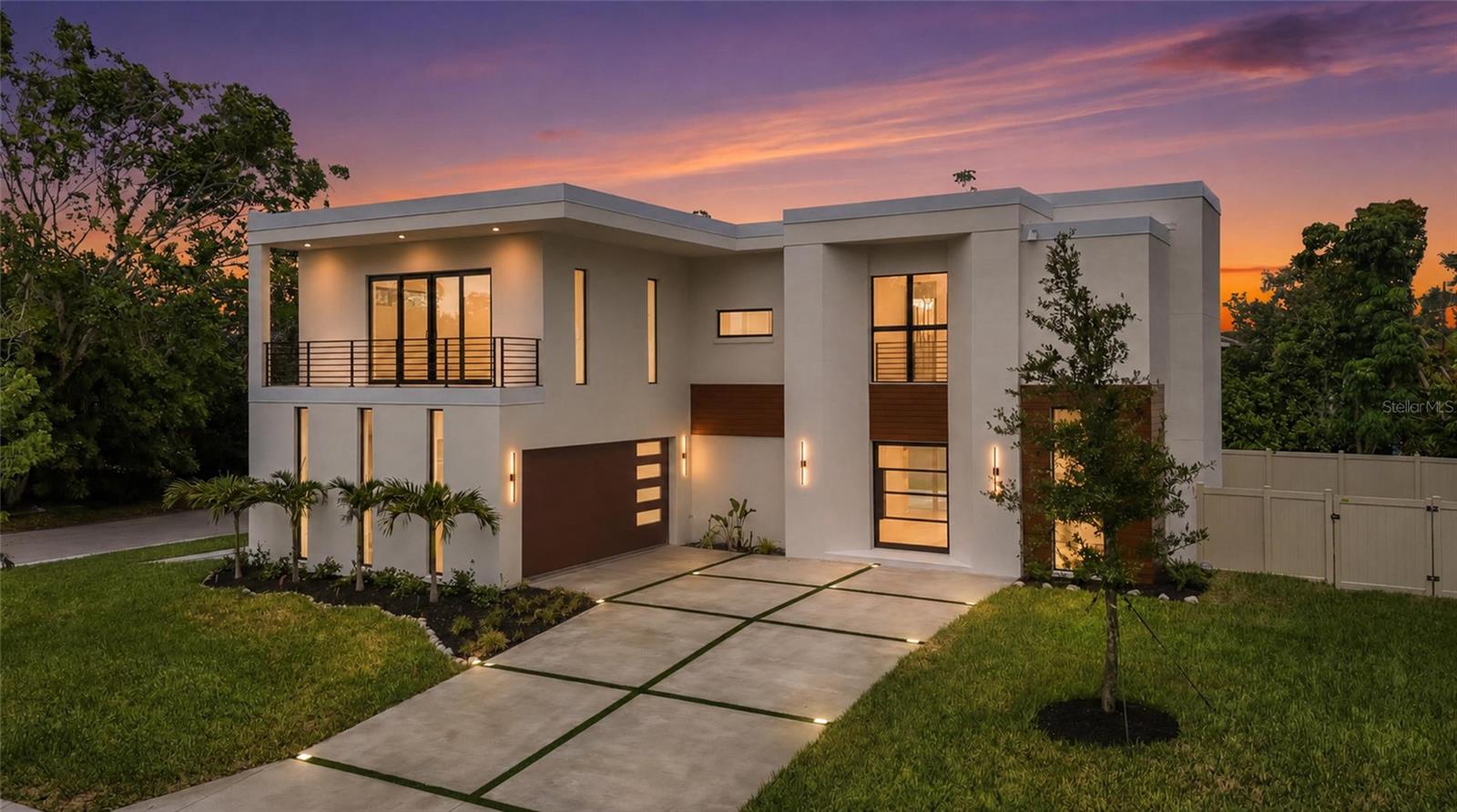Photo of 2604 SYDELLE STREET SARASOTA FL 34237