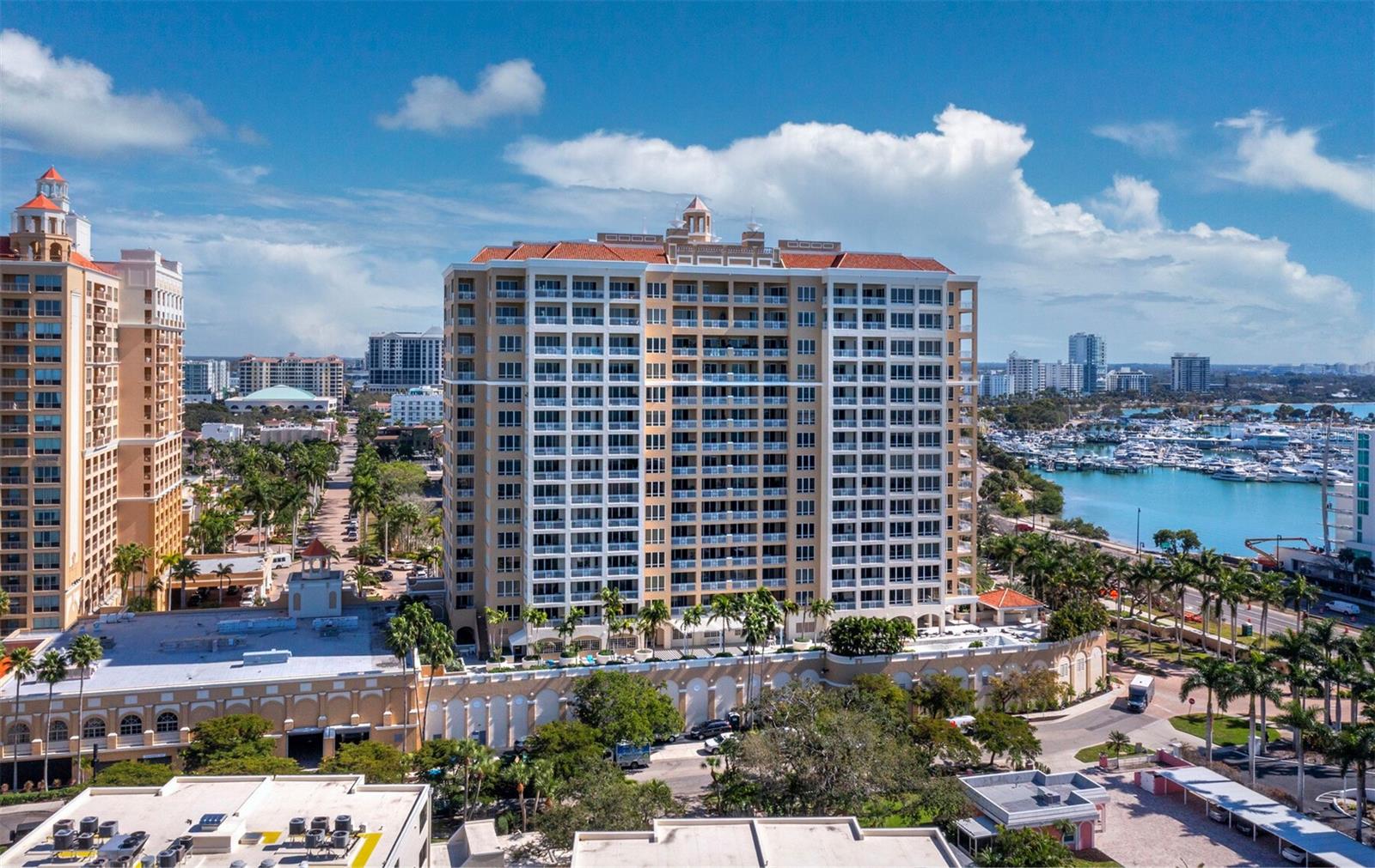 Photo of 35 WATERGATE DRIVE #1403 SARASOTA FL 34236