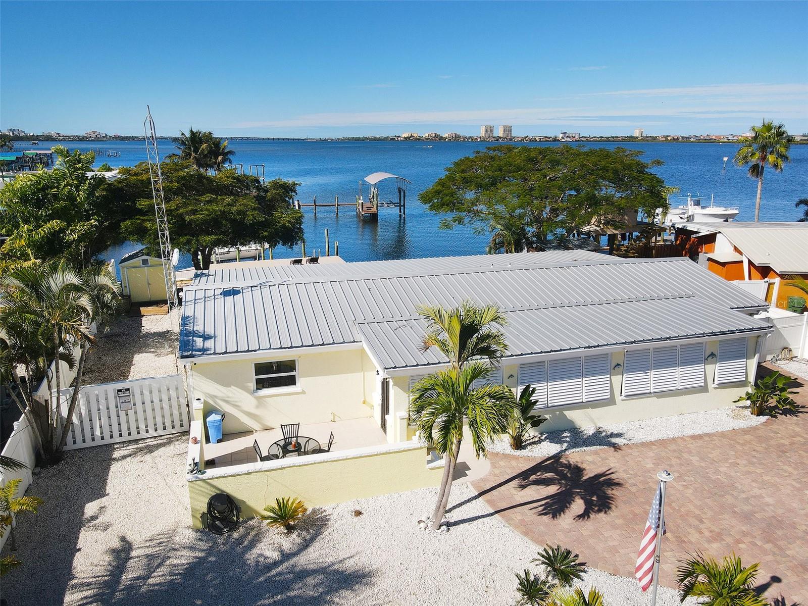 Photo of 218 22ND STREET BRADENTON FL 34208
