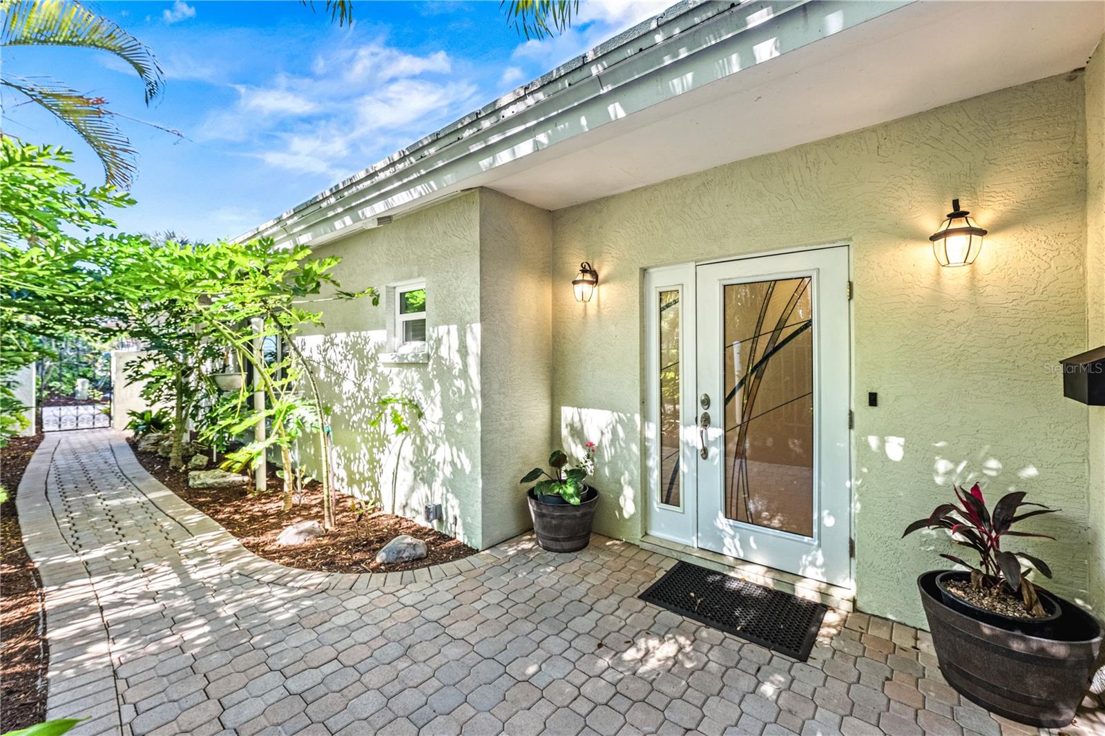 Photo of 1320 MOONMIST DRIVE #B-11 SARASOTA FL 34242