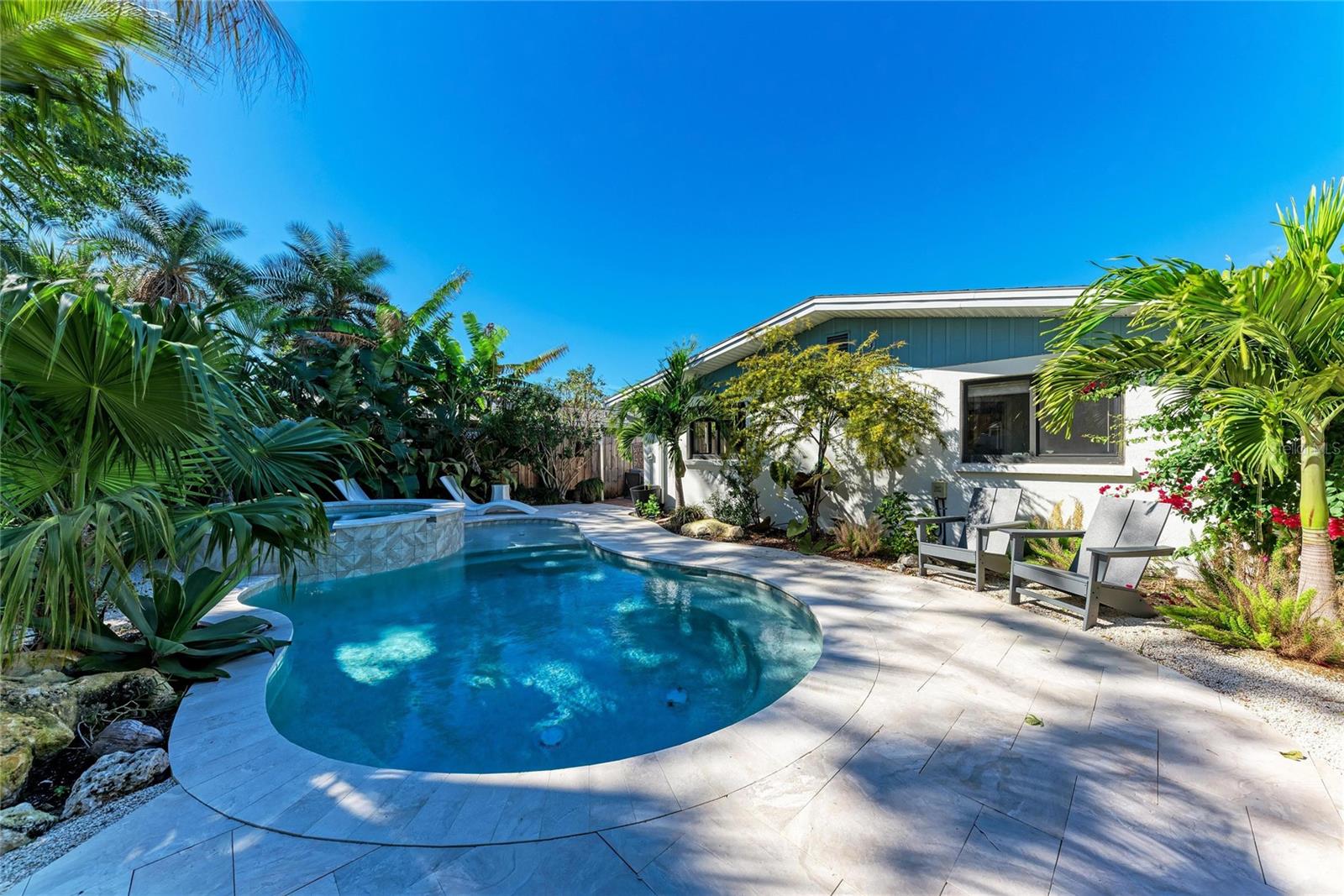 Photo of 730 FOX STREET LONGBOAT KEY FL 34228