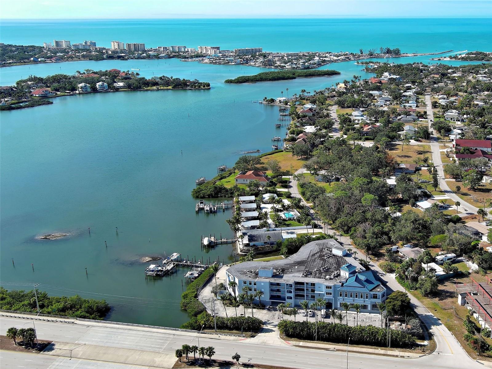 Photo of 516 TAMIAMI TRAIL #201 NOKOMIS FL 34275