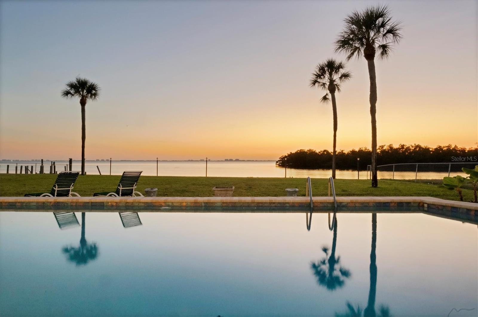 Photo of 7318 WESTMORELAND DRIVE SARASOTA FL 34243