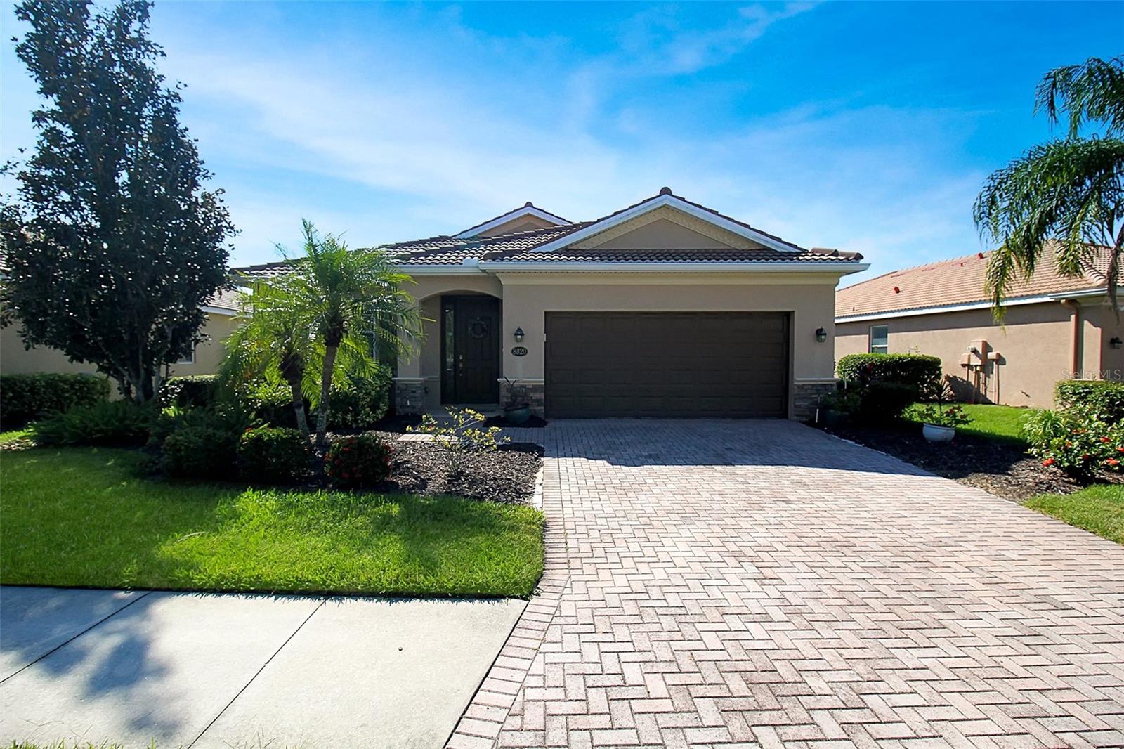 Photo of 8820 HERITAGE SOUND DRIVE BRADENTON FL 34212