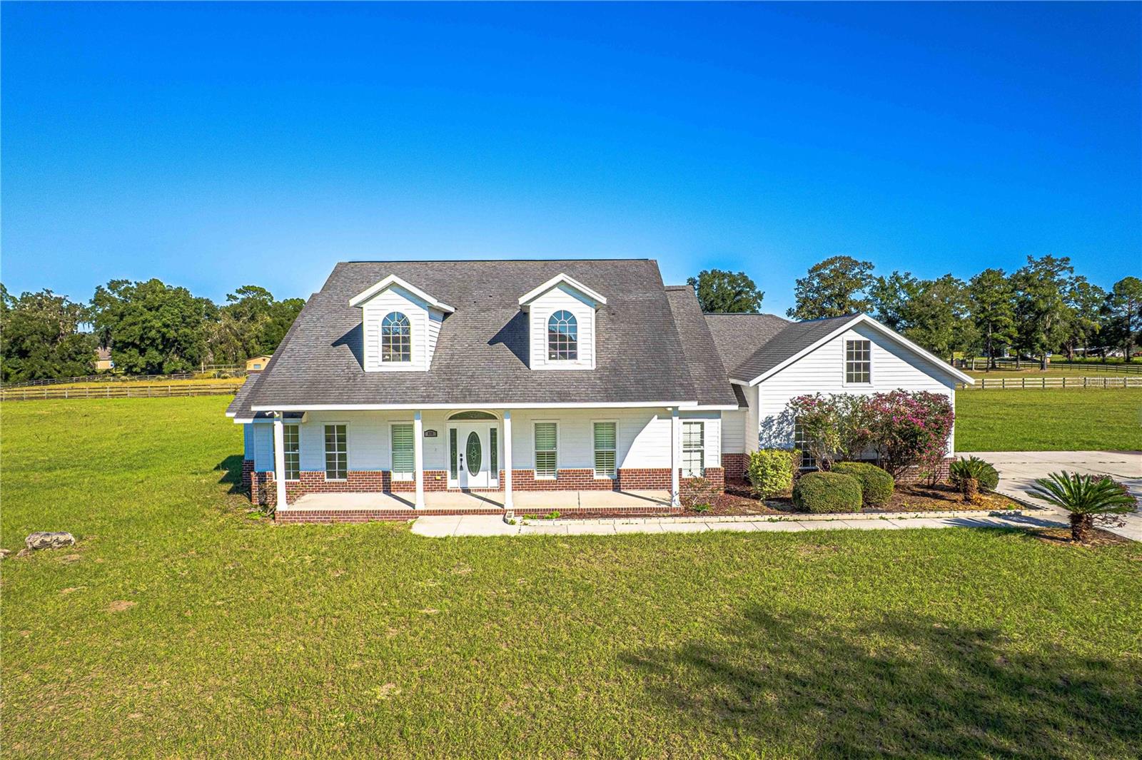 Photo of 879 NW MILO TERRACE LAKE CITY FL 32055