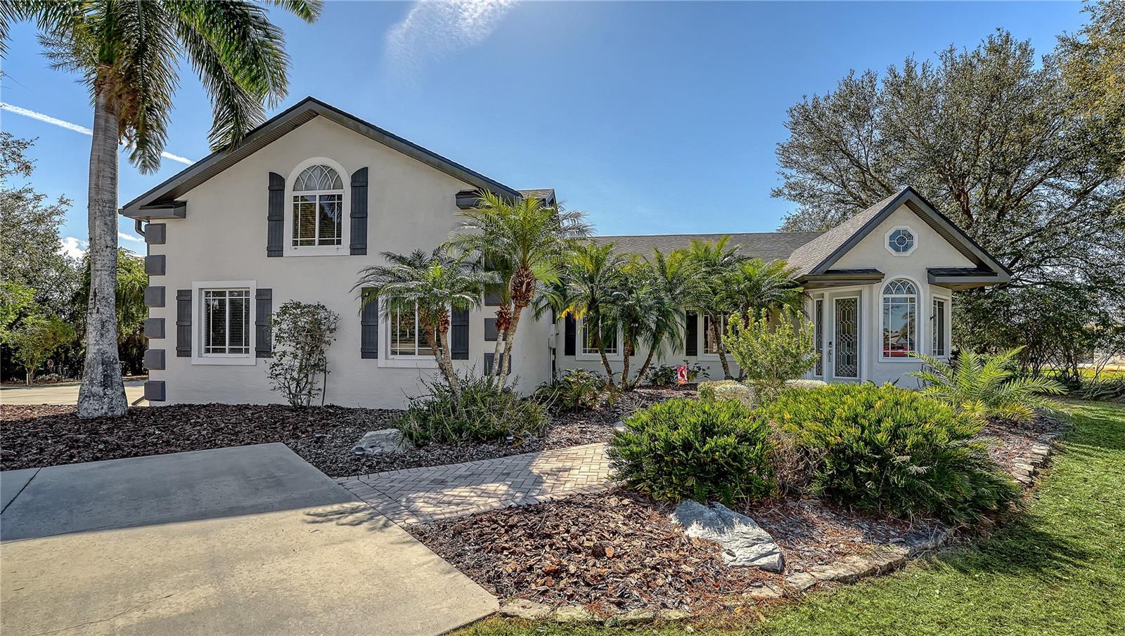 Photo of 2098 PALM VIEW ROAD SARASOTA FL 34240