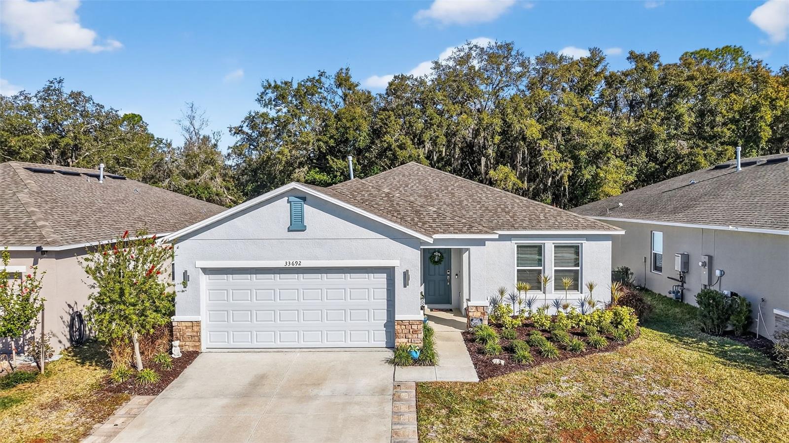 Photo of 33692 SKY BLOSSOM CIRCLE LEESBURG FL 34788